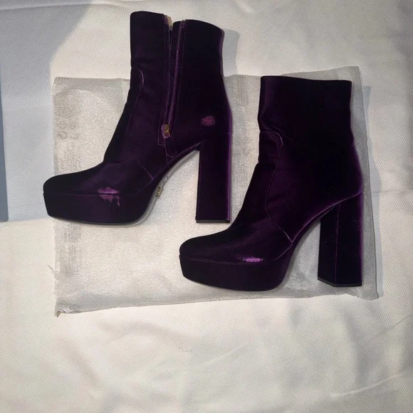 PRADA CALZATURE DONNA Platform Boots| size 40.5 | Color - Mora (Purple) - Picture 14 of 17